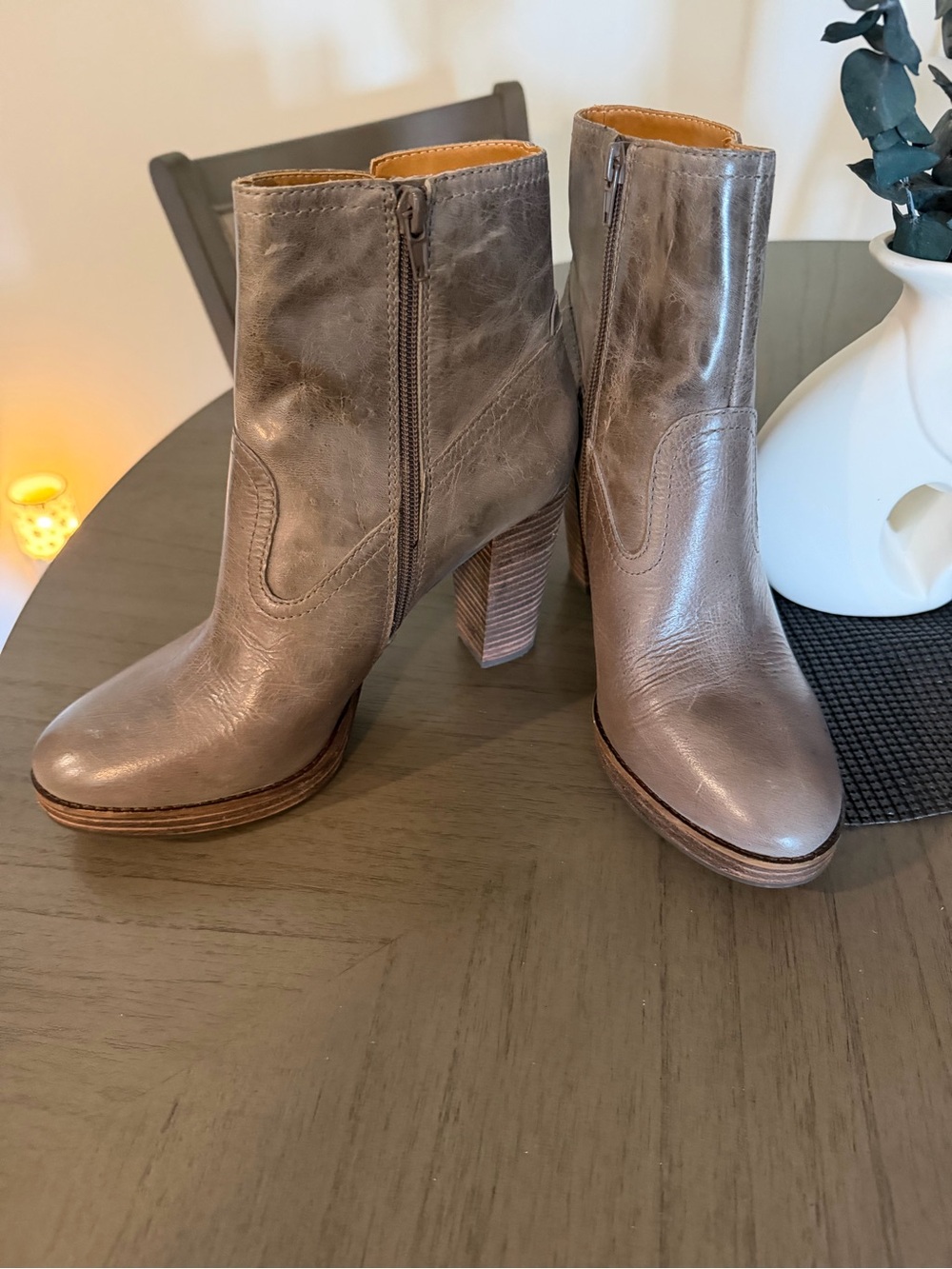 Lucky Brand Metallic Taupe Leather Ankle Boots NWOT Never Worn Sz 10M